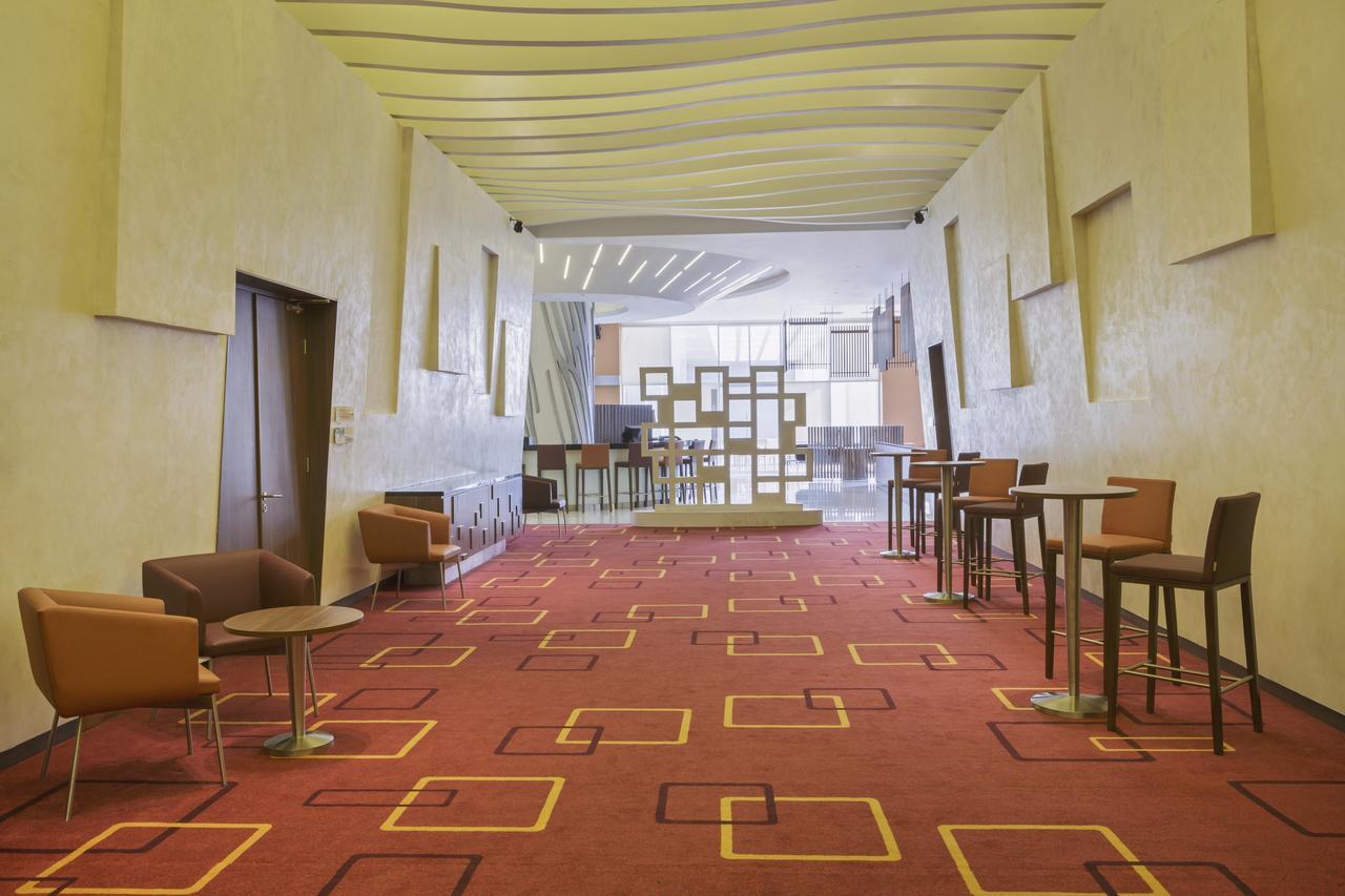 Holiday Inn Express Jakarta Pluit Citygate By Ihg Exterior foto